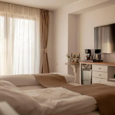 Private Gergana Konukevi *